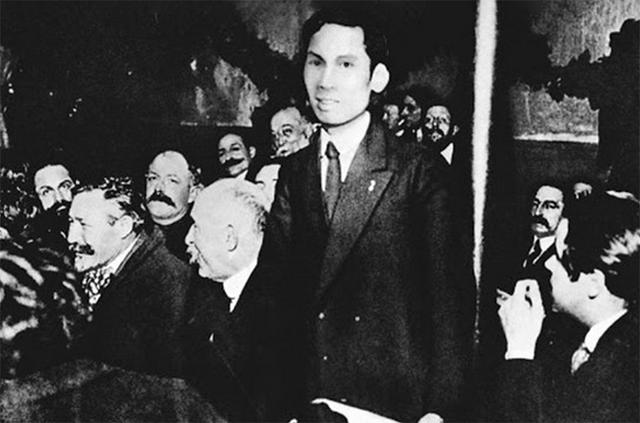 Truyện kể Bác Hồ: Tôi là người cộng sản như thế này này