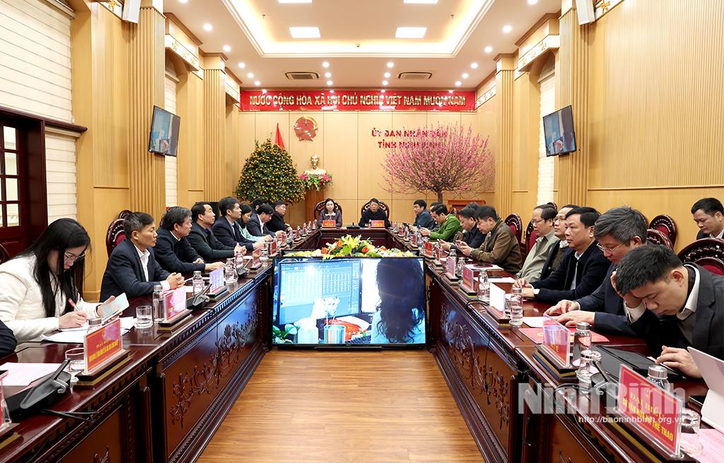 Các đại biểu dự hội nghị tại điểm cầu tỉnh Ninh Bình.