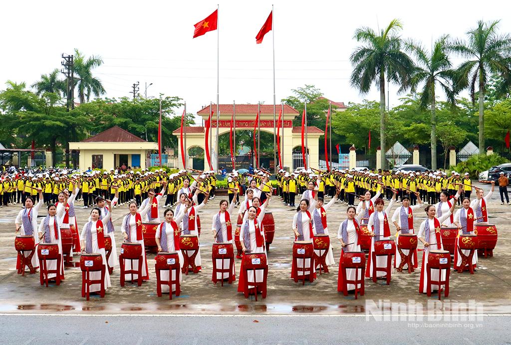 Biểu diễn trống hội tại lễ khai mạc Đại hội TDTT xã Nam Trực lần thứ I, năm 2026.