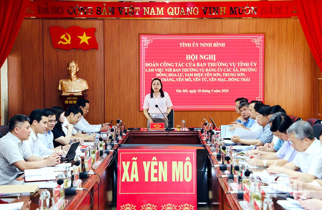 Quang cảnh hội nghị.