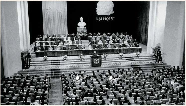 Toàn cảnh Đại hội đại biểu toàn quốc lần thứ VI của Đảng. Ảnh: TTXVN