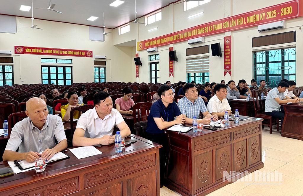 Quang cảnh hội nghị.