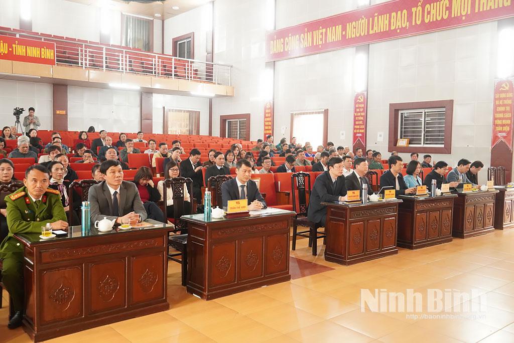 Các đại biểu dự hội nghị.