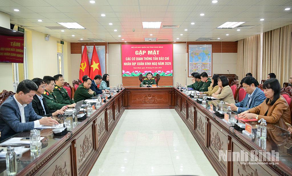 Quang cảnh buổi gặp mặt.