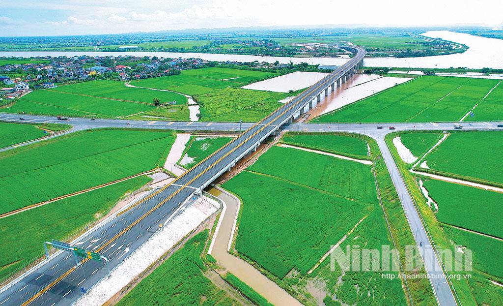 Dự án Xây dựng đường trục phát triển nối vùng kinh tế biển tỉnh Nam Định (cũ) với đường cao tốc Cầu Giẽ - Ninh Bình.