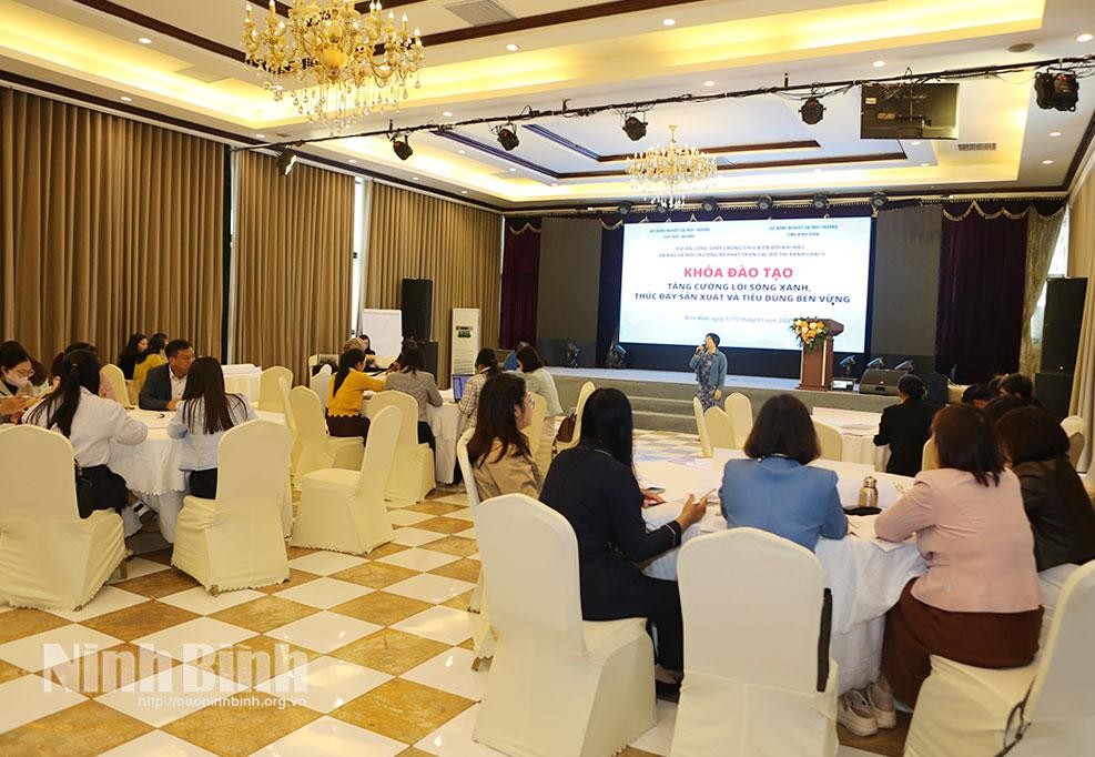 Quang cảnh khóa đào tạo.