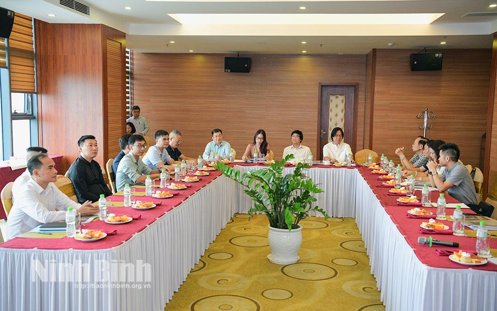 Quang cảnh hội nghị.