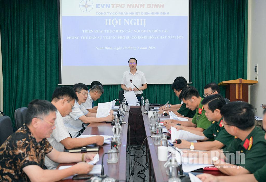 Quang cảnh hội nghị.