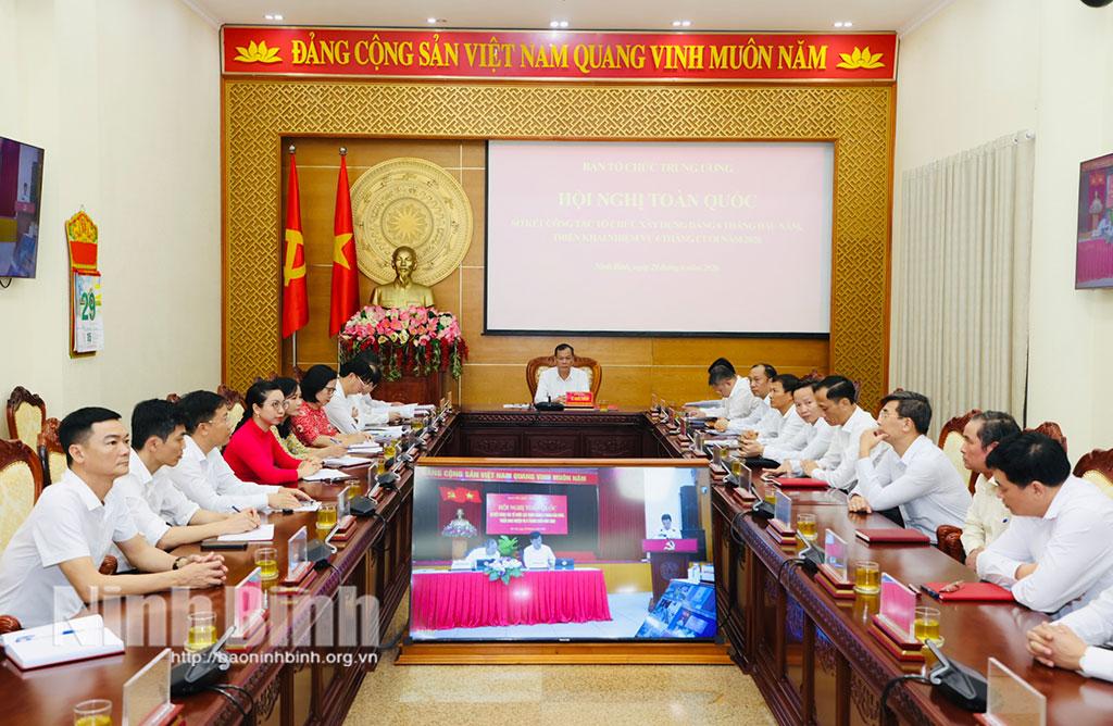 Quang cảnh Hội nghị tại điểm cầu Ninh Bình.