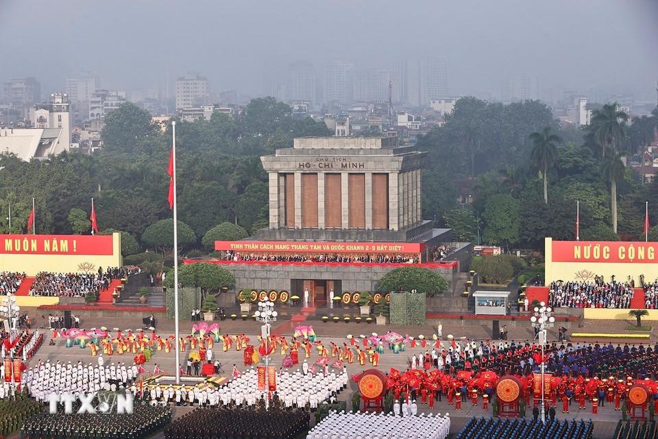 Lễ kỷ niệm, diễu binh, diễu hành kỷ niệm 80 năm Cách mạng tháng Tám thành công và Quốc khánh 2/9 được tổ chức trang trọng tại Quảng trường Ba Đình, Hà Nội. Ảnh: TTXVN