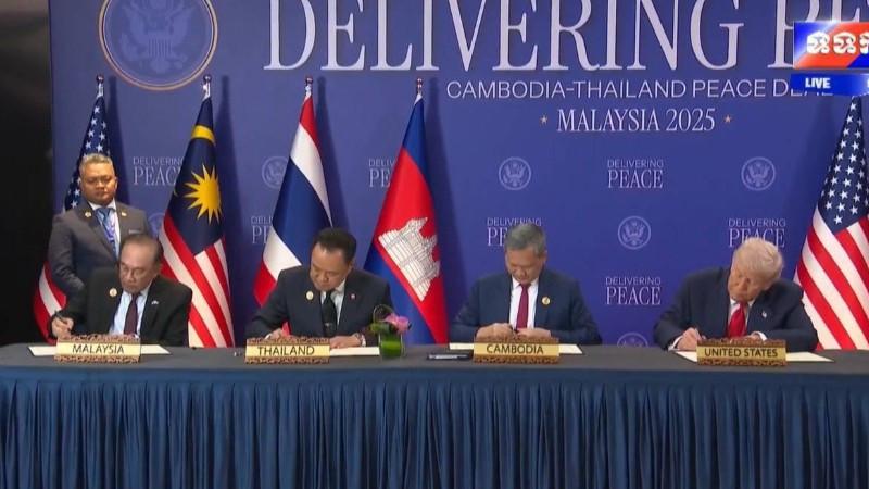 Lễ ký Tuyên bố chung Kuala Lumpur được tổ chức bên lề Hội nghị Cấp cao ASEAN lần thứ 47. (Ảnh: BỘ THÔNG TIN CAMPUCHIA)