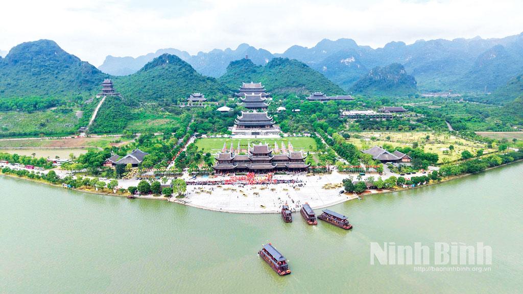 Khu Du lịch Tam Chúc, phường Tam Chúc. Ảnh: Minh Thu