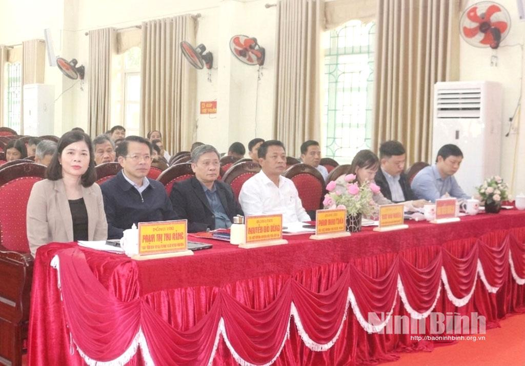 Các đại biểu dự hội nghị.