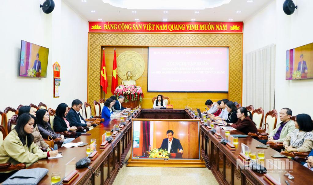 Các đại biểu dự hội nghị tại điểm cầu tỉnh Ninh Bình.