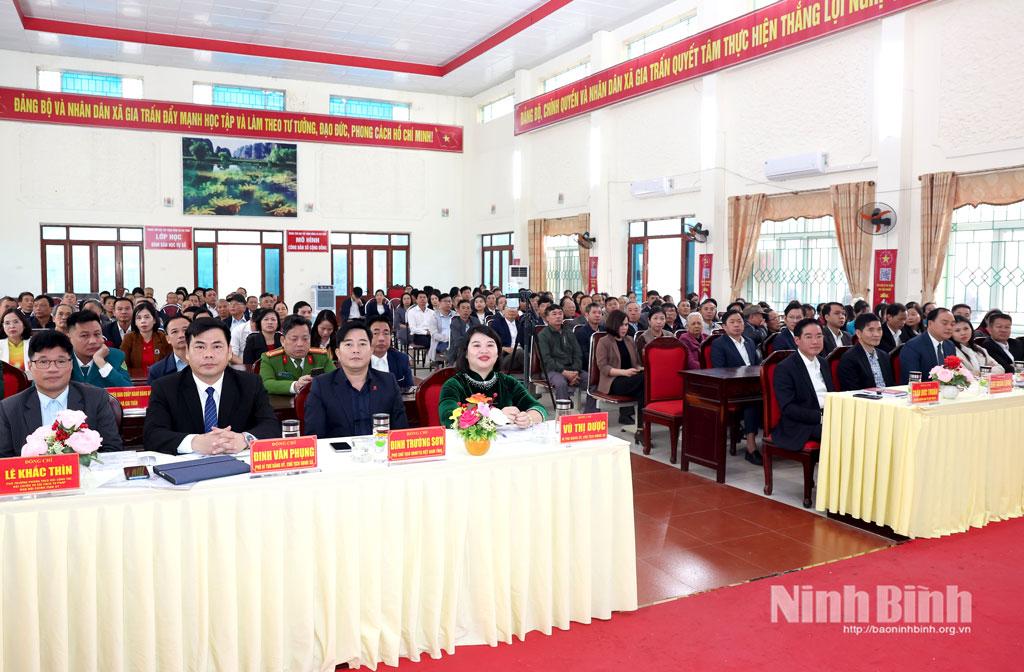 Các đại biểu dự hội nghị.