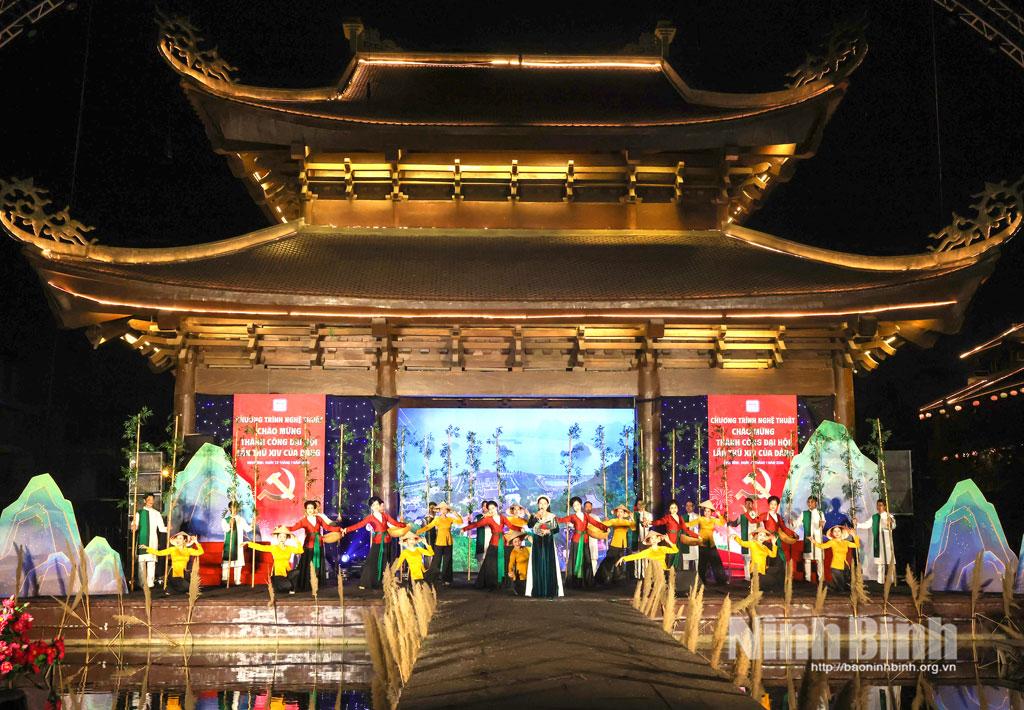 Một tiết mục biểu diễn tại chương trình.