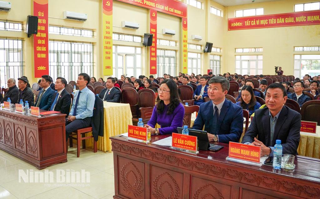 Các đại biểu dự hội nghị.