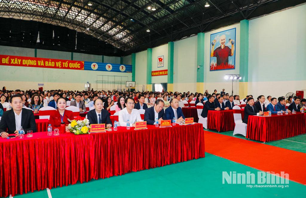 Các đại biểu dự hội nghị.