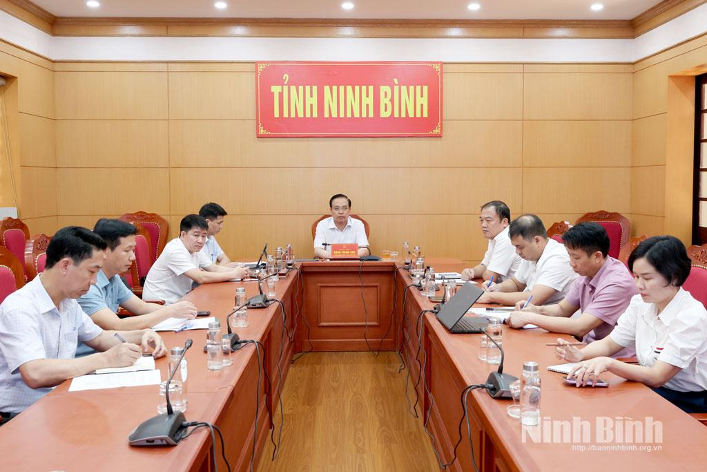 Quang cảnh hội nghị tại điểm cầu tỉnh Ninh Bình.