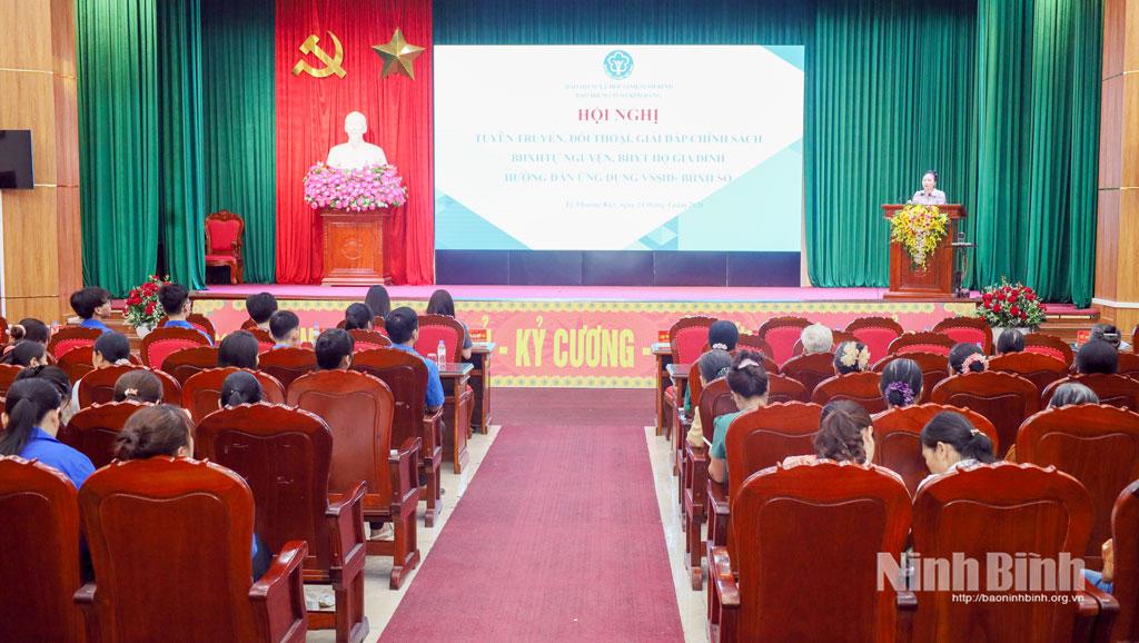 Quang cảnh hội nghị.