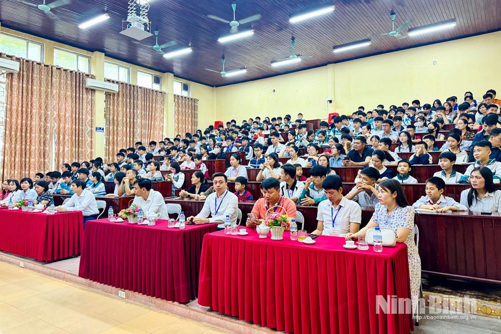 Quang cảnh Lễ trao giải cuộc thi Hluv Tech Tallent năm 2026.