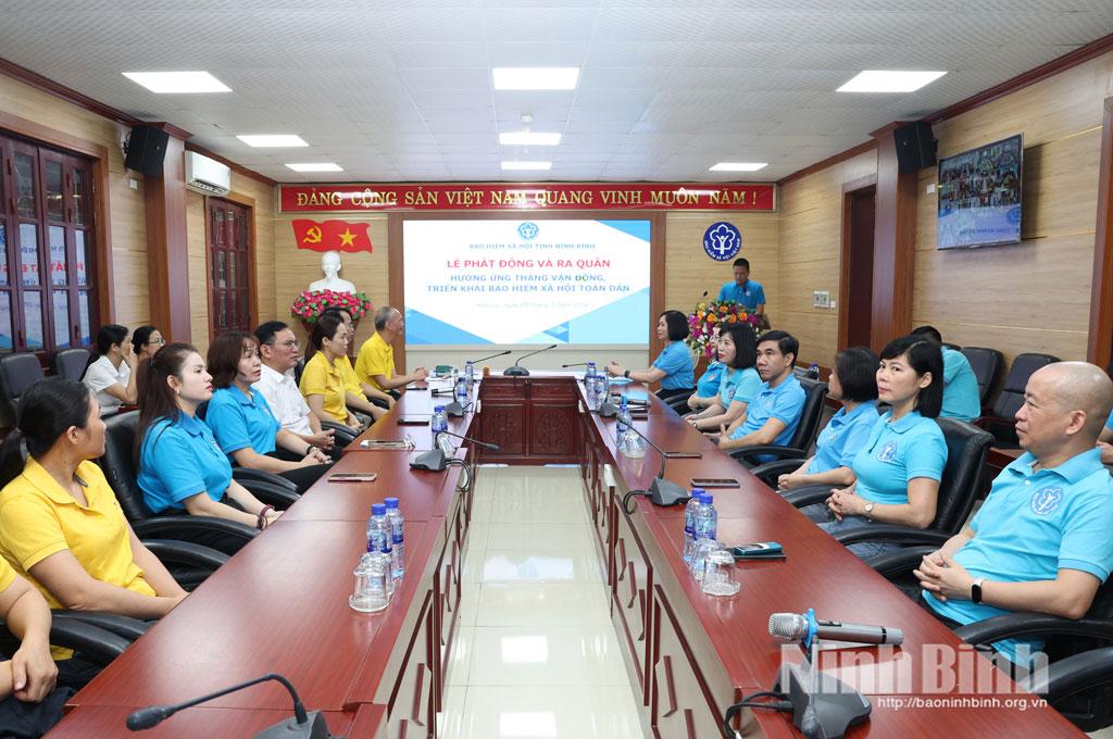 Quang cảnh buổi lễ phát động.