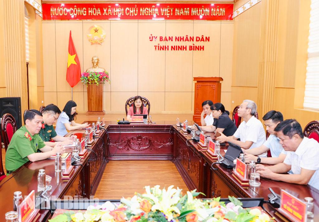 Quang cảnh hội nghị tại điểm cầu tỉnh Ninh Bình.