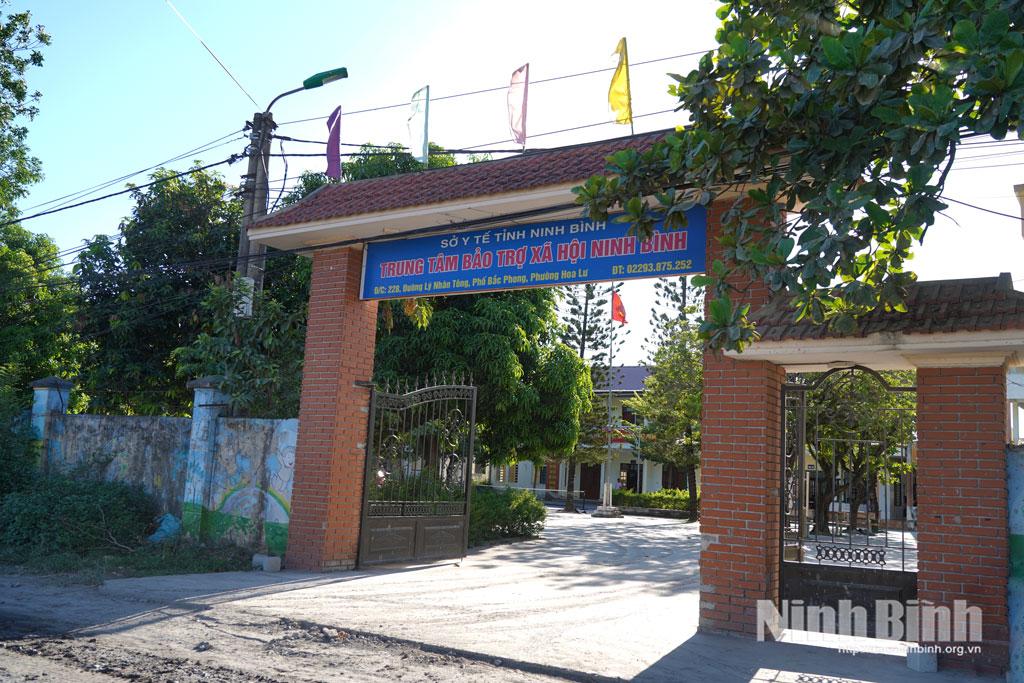 Trung tâm Bảo trợ xã hội Ninh Bình.