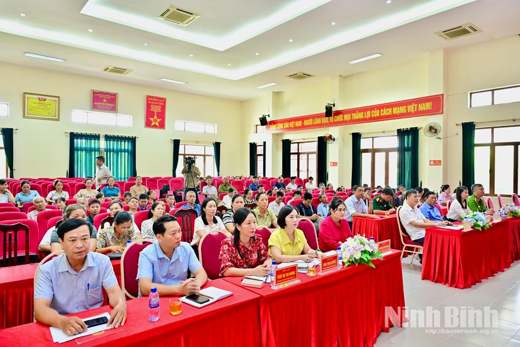Các đại biểu dự hội nghị.