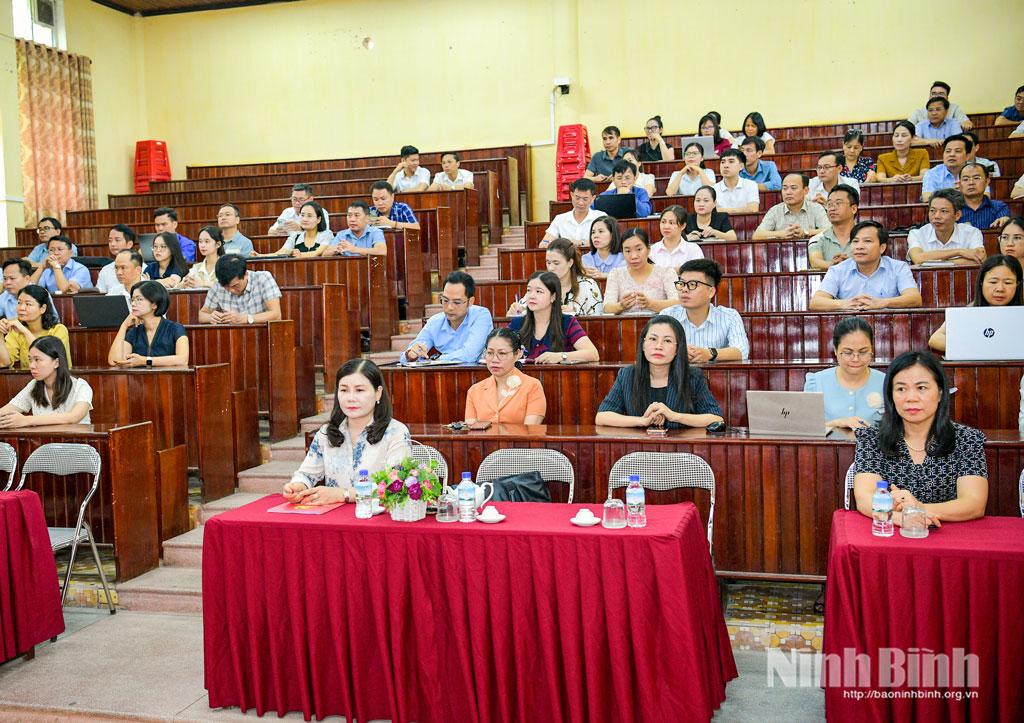 Quang cảnh lớp bồi dưỡng.