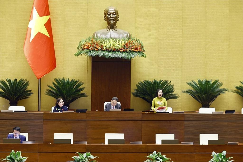 Chiều 8/4, Phó Chủ tịch Quốc hội Nguyễn Thị Thanh điều hành phiên họp. Ảnh: Doãn Tấn/TTXVN