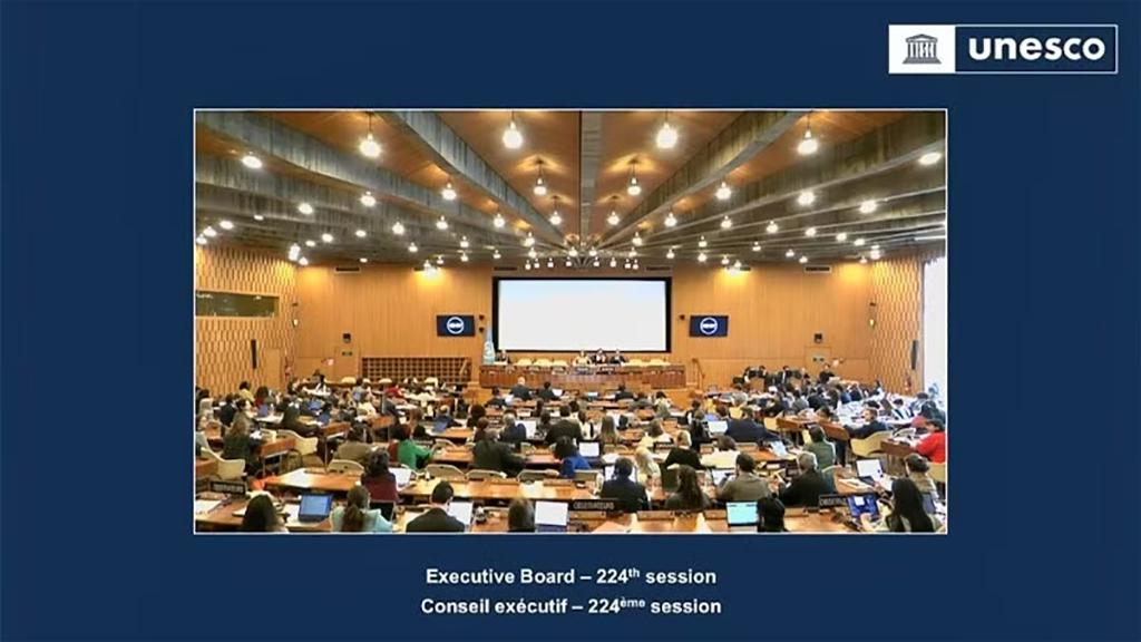 Hội đồng Chấp hành UNESCO thông qua các nghị quyết trong khuôn khổ Kỳ họp lần thứ 224 tại Paris, Cộng hòa Pháp.