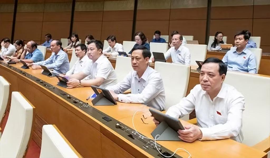 Người được tuyển dụng vào vị trí việc làm sẽ được xếp vào ngạch tương ứng nếu có năng lực, miễn là đáp ứng được các yêu cầu của vị trí đó. (Ảnh: QH/Vietnam+)