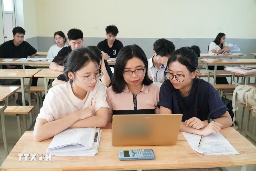 Số thí sinh dự thi năm nay tăng so với năm ngoái. (Ảnh: Bích Huệ/TTXVN)