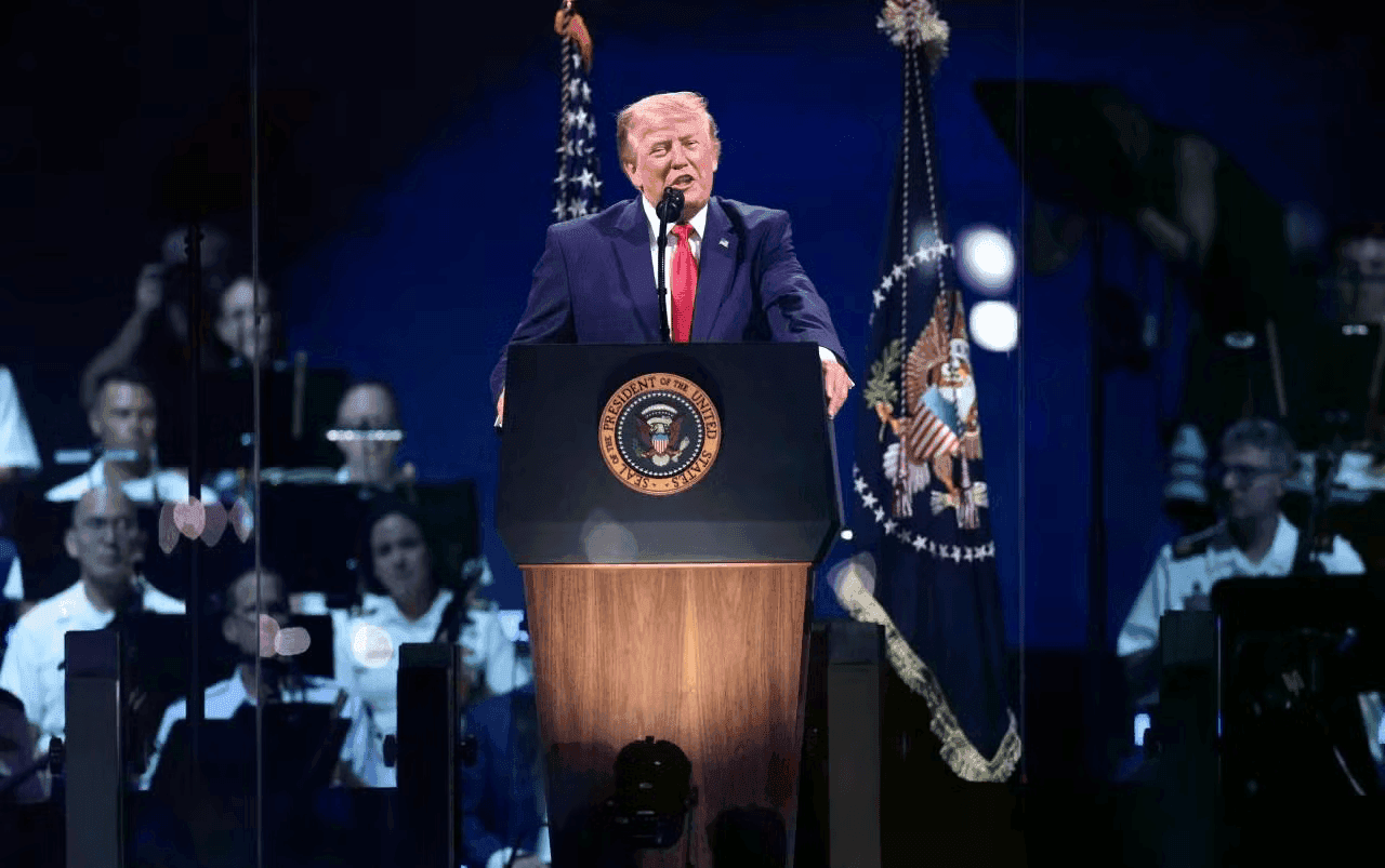 Tổng thống Mỹ Donald Trump nhấn mạnh tầm nhìn tương lai đất nước. Ảnh: TTXVN