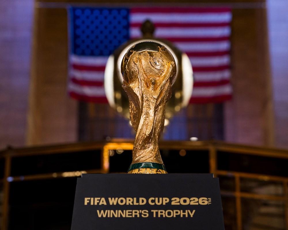 World Cup đã giúp “các nhà đầu tư” thu về 15 tỉ USD. Ảnh: VHO