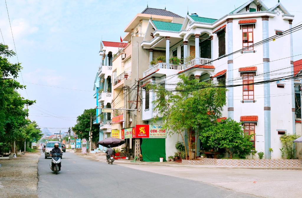 Nỗ lực giúp đỡ các xã đặc thù