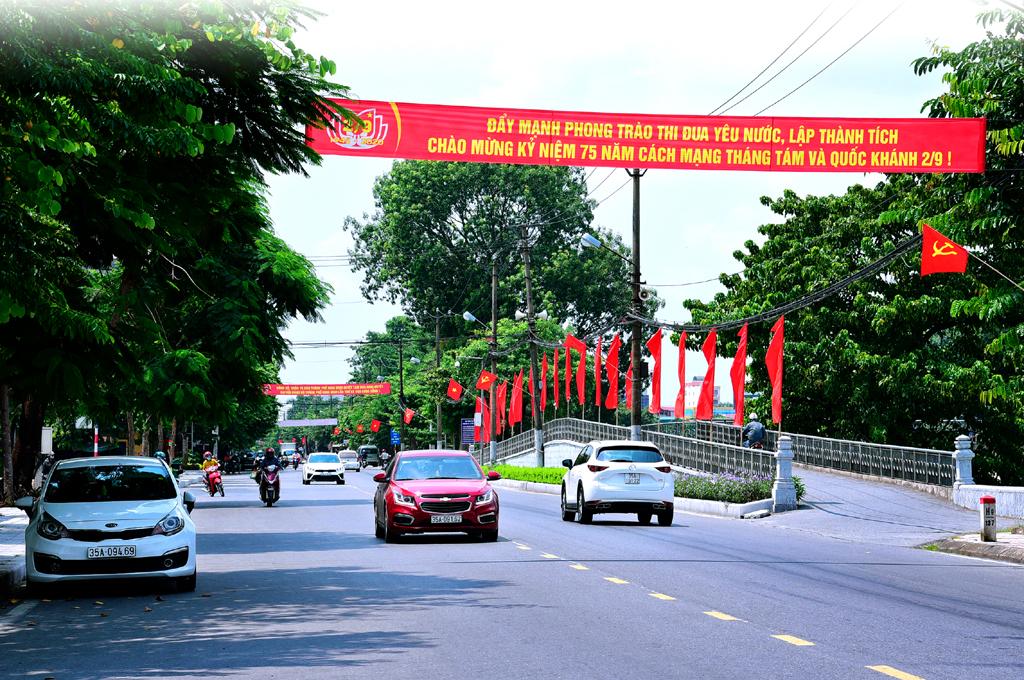 Tự hào về mùa thu cách mạng