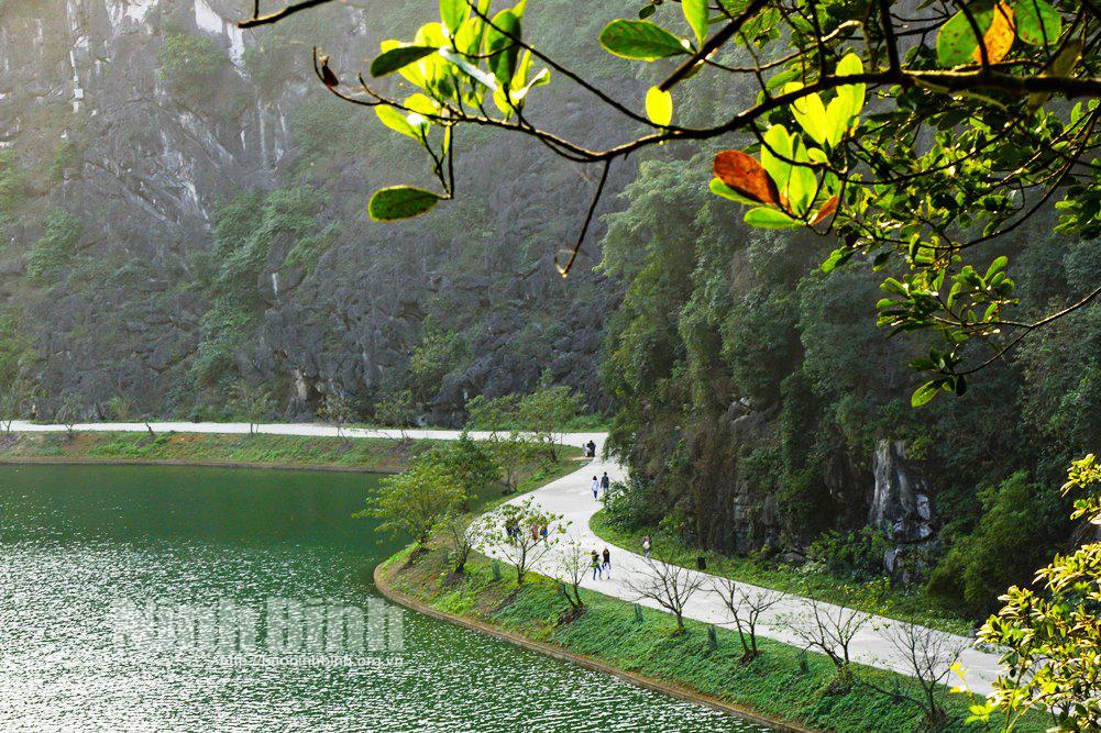 Sắc xuân Ninh Bình