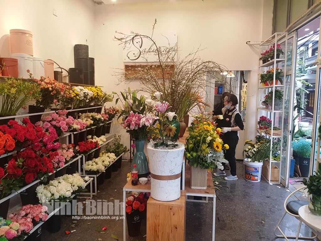 Hoa tươi tăng giá dịp 8/3