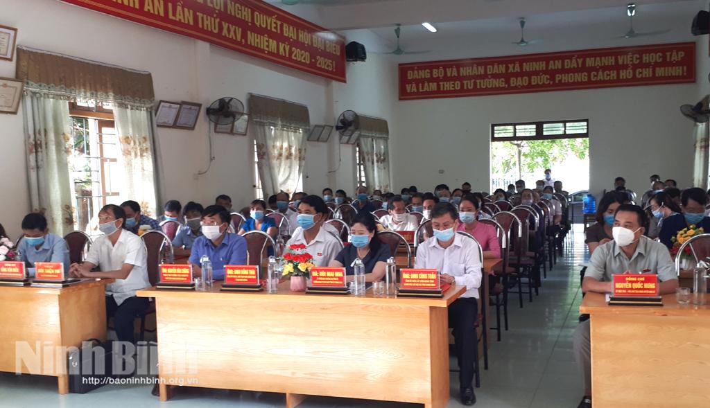 Đại biểu HĐND tỉnh tiếp xúc cử tri