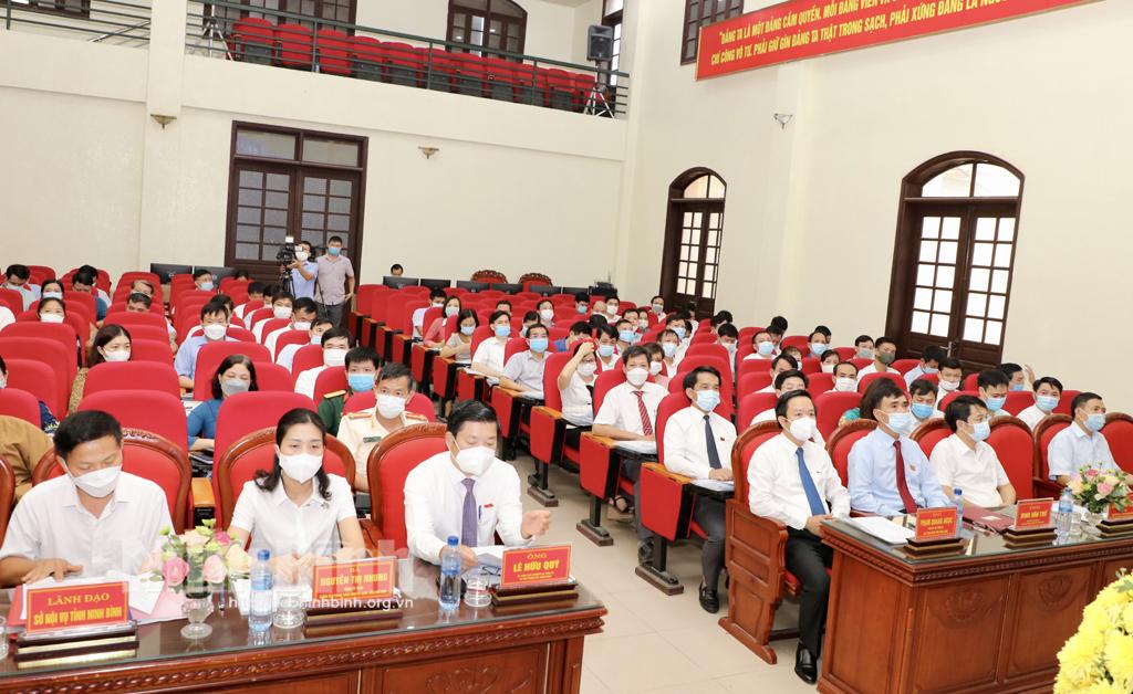 HĐND thành phố Ninh Bình khóa XXI tổ chức kỳ họp thứ 2