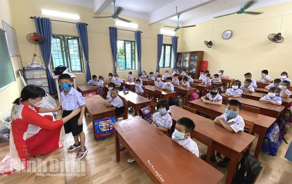 Một mùa tựu trường đặc biệt