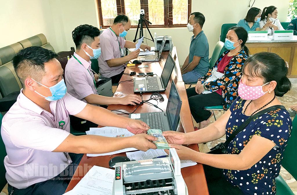 Niềm vui trong những tổ ấm được xây từ nguồn vốn ưu đãi