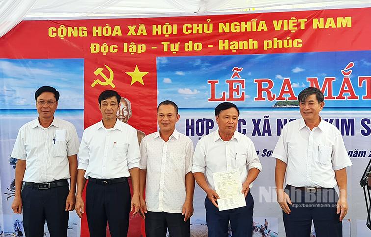 Lễ ra mắt HTX ngao Kim Sơn