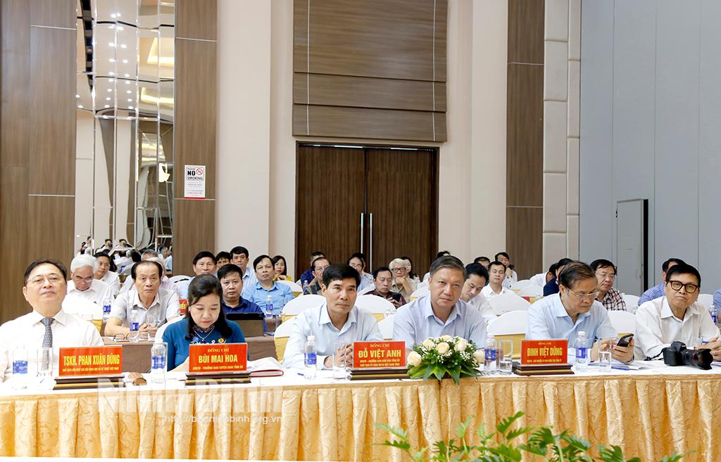 Gặp mặt đội ngũ trí thức tỉnh Ninh Bình