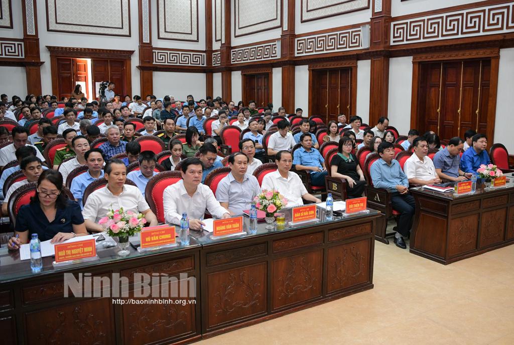 Huyện ủy Hoa Lư quán triệt, triển khai thực hiện các văn bản của Bộ Chính trị và Ban Bí thư