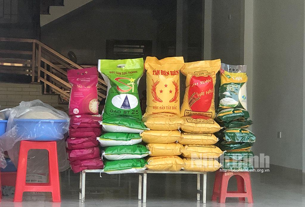 Giá gạo liên tục lập đỉnh mới