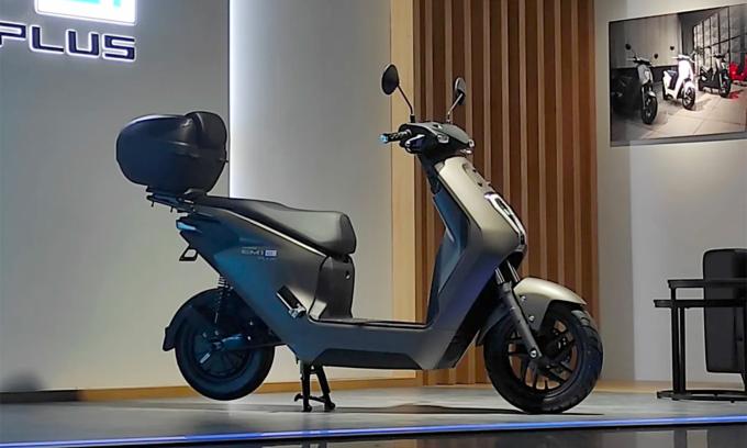 Honda EM1 e: xe máy điện giá từ 2.100 USD