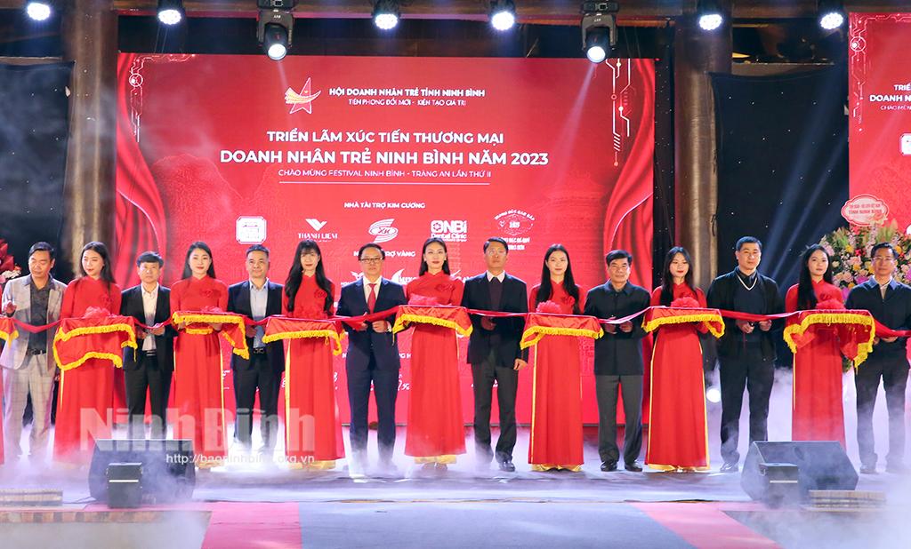 Khai mạc Triển lãm Xúc tiến thương mại Doanh nhân trẻ Ninh Bình 2023